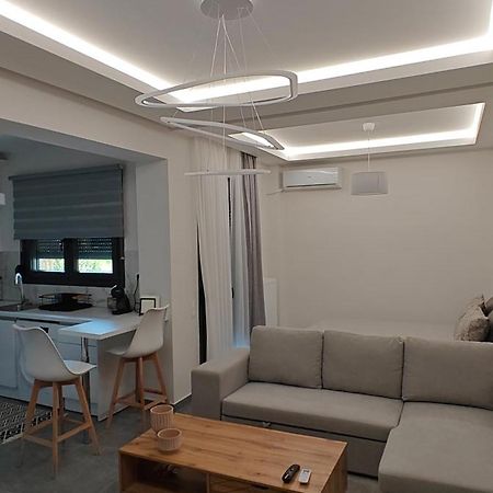 Ina'S Crib 호텔 Síndos 외부 사진